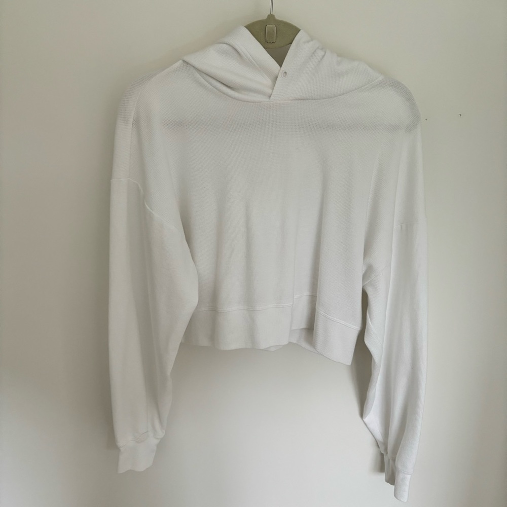 Aritzia Sunday Best Cropped Hoodie - White